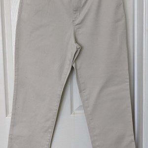 Gloria Vanderbilt Amanda Straight Leg Jeans